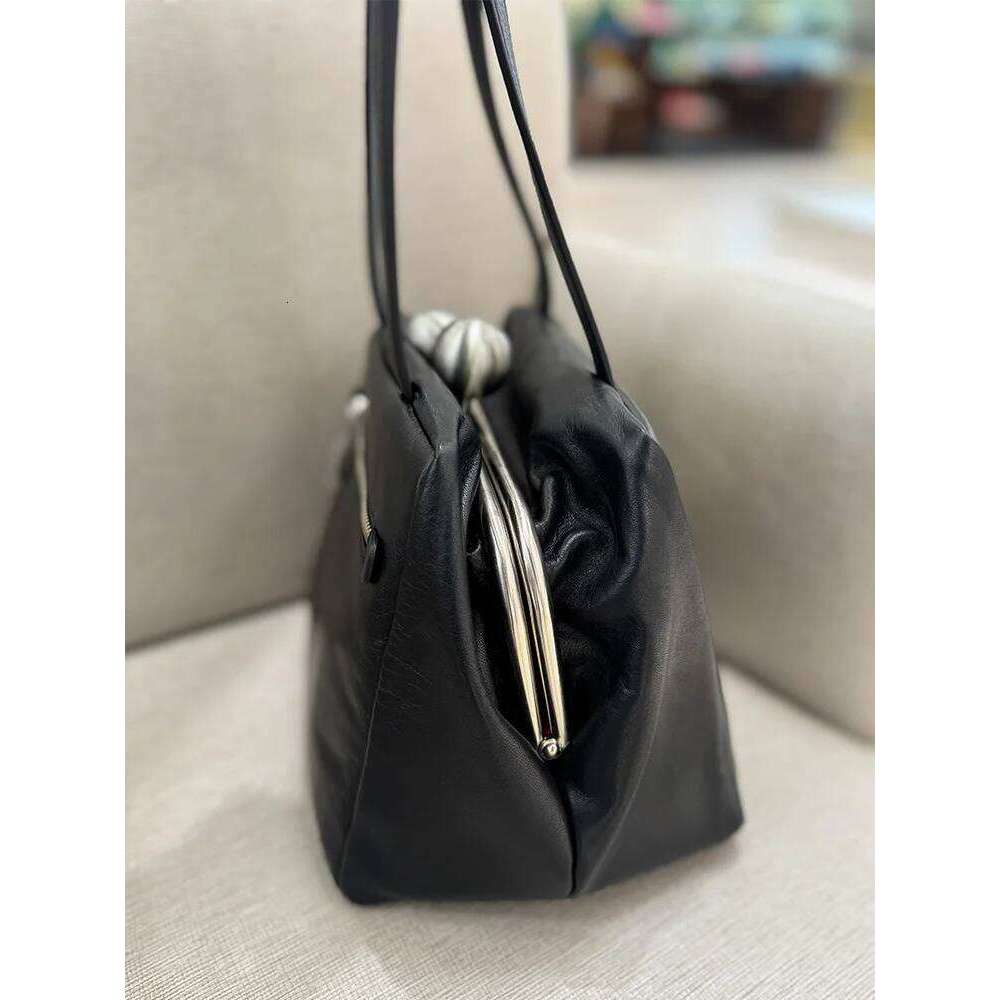 Leather Clip Women's Commuter oulder Boston Bowling Bag Soft Briti Sle Casual Pure Color Spring 2025 New