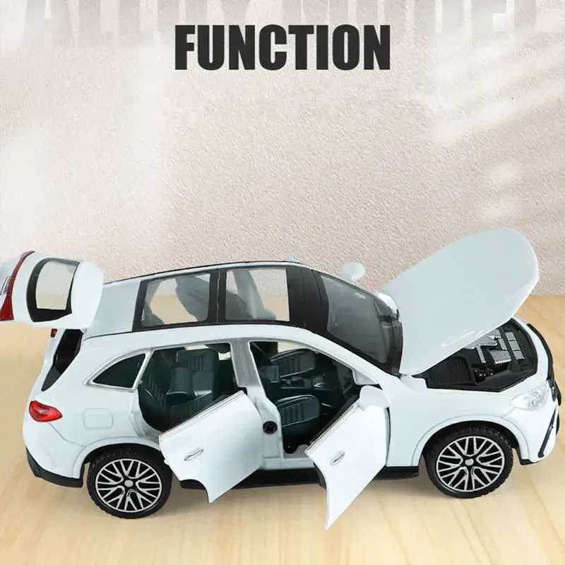 132 Benzs GLC 400e SUV Alloy Car Model Diecast Metal Toy Vehicle Car Model Simulation Sound and Light Collection Childrens GiftT251023