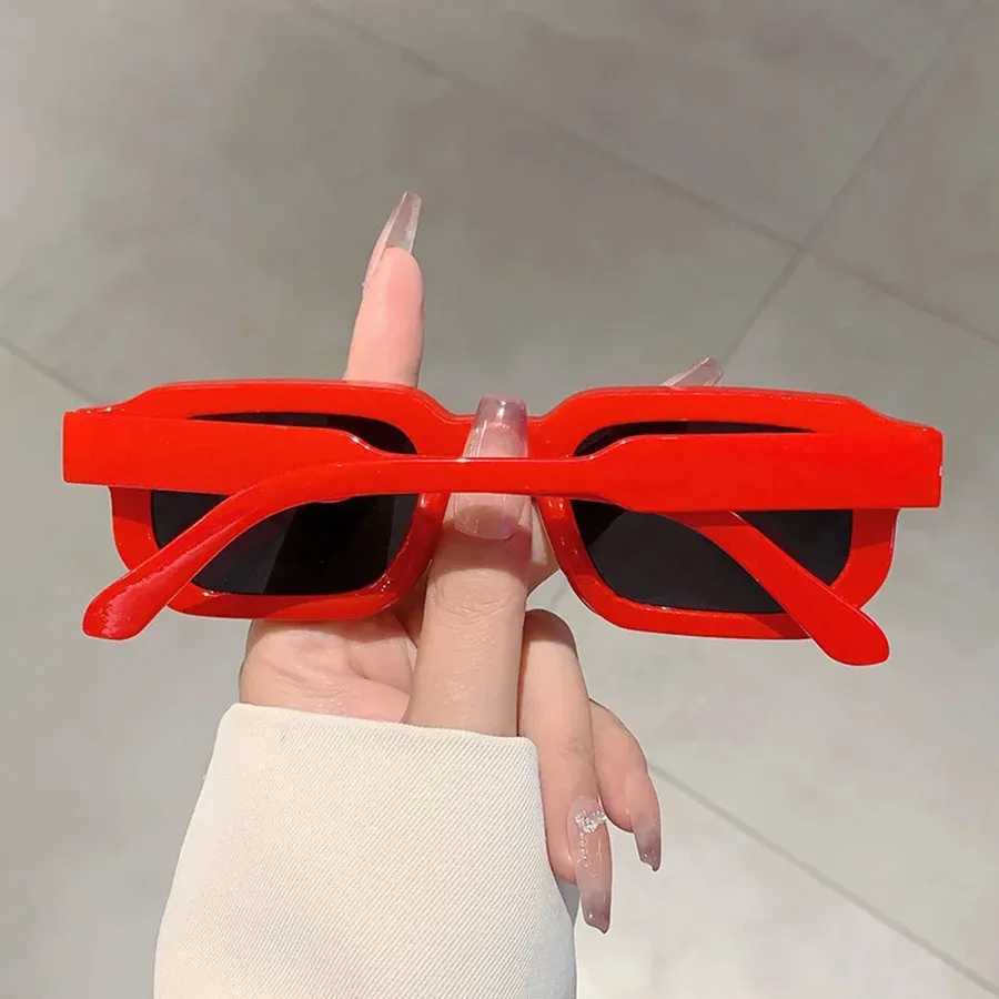 New Men Vintage Rectangle Frame Sunes Fashion Retro Sun es Luxury Brand Design es UV400 Eyewear Wen GogglesW251023