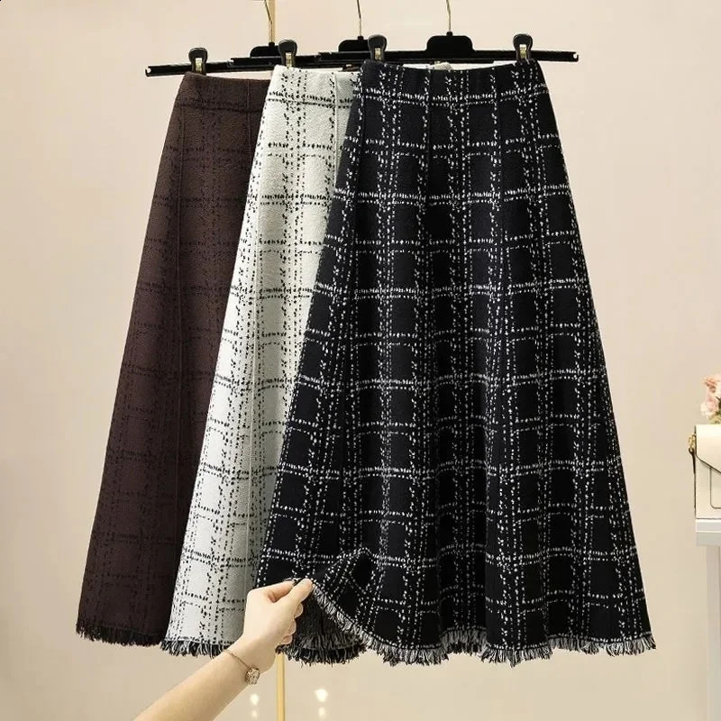 Autumn Winter Ladies Leisure Knitted Skirt Female Fashion Tassels Maxi Korean Women High Waist Lattice Long Skirts 251022