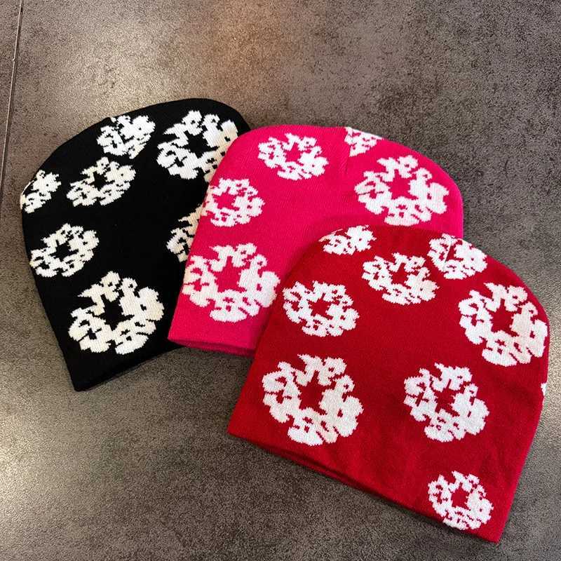 1pc Floral Print Knit Beanie for Men Women Soft Stretchy Skull Caps for Outdoor WalkingCasual StreetwearWinter Autumn Head HatXJ251023