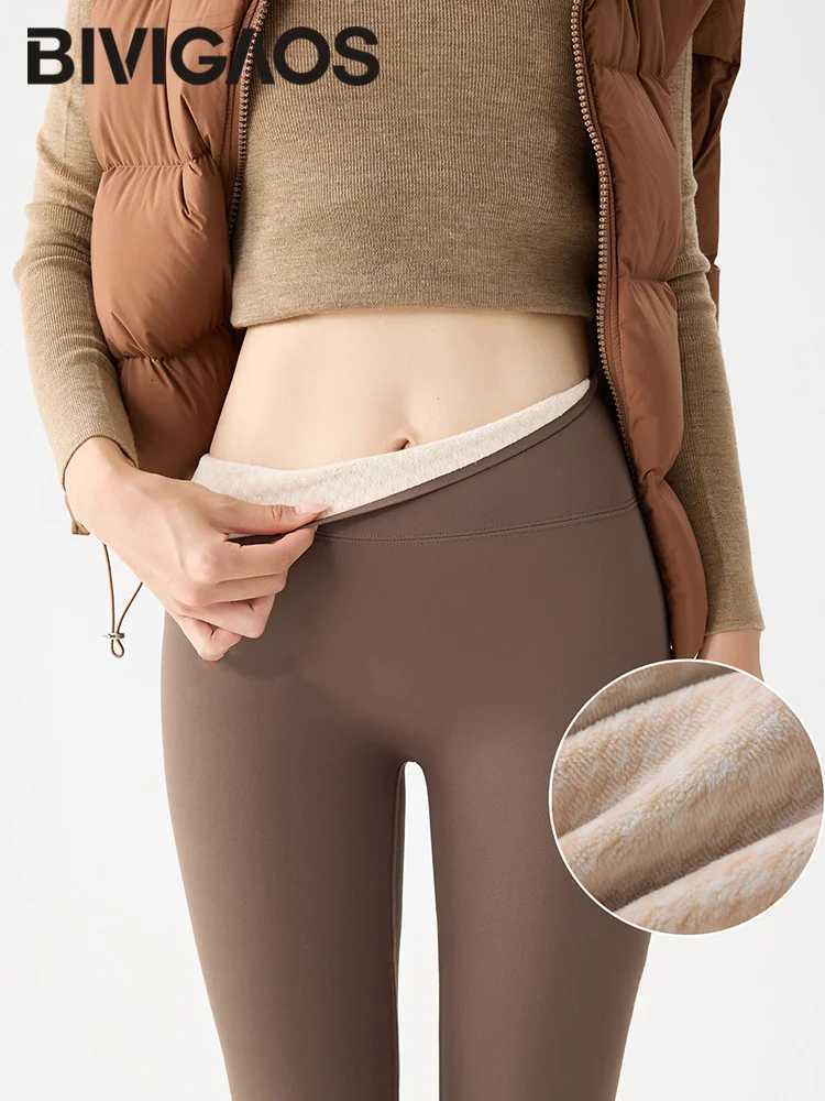 BIVIGAOS 2025 New Autumn Winter Snowflake Velvet Sharkskin Leggings Women Tight Thickened Fleece Warm Casual leggingsT251023