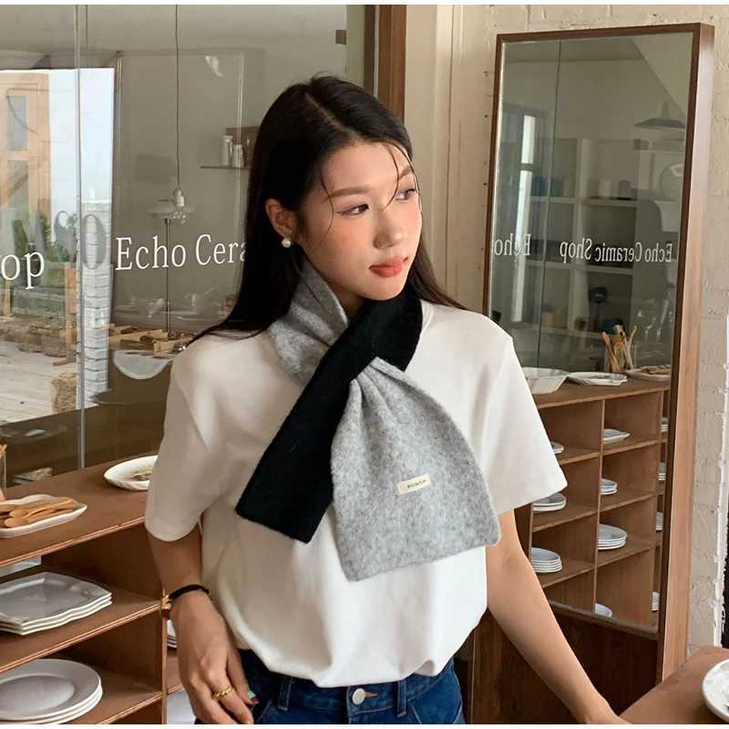 Korean Highend Color Blocked Cross Shawl Women Autumn And Winter New Warm Scarf Cross Knitted Winter Protect Neck Women Scarf J251113