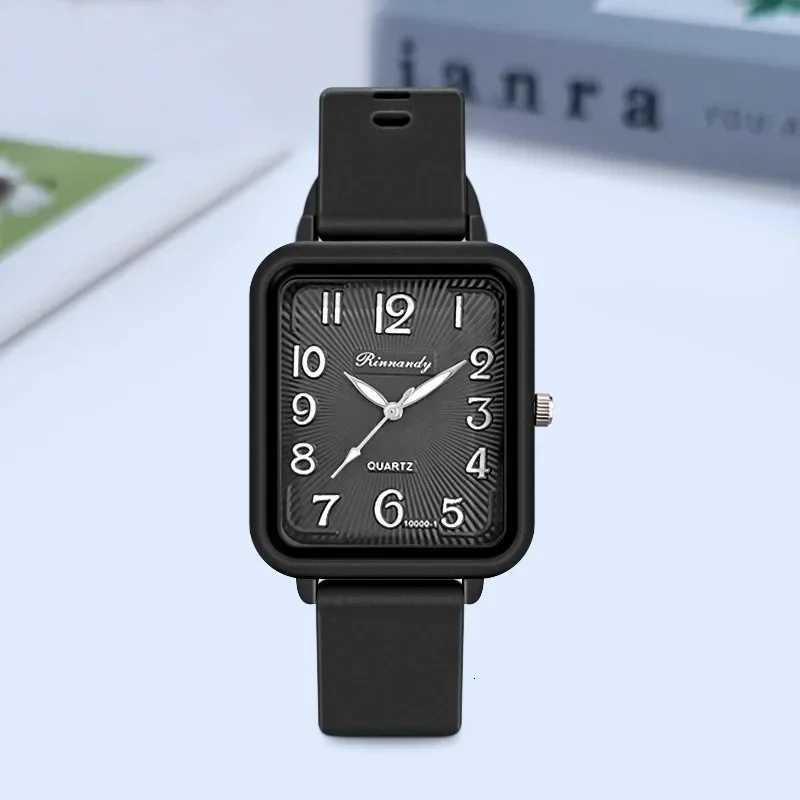 Brand Silicone Strap Watch Student Leisure Square Digital Women Quartz Watch New Fashion Ladies Luxury Wristwatch DropshippingL251023