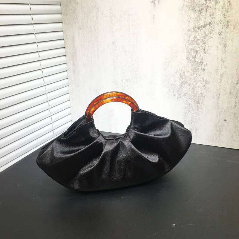Satin Dinner Designer Pleated Silk Cloud High Quality Acrylic Handle Handbag for Women Evening Party Clutch Bag