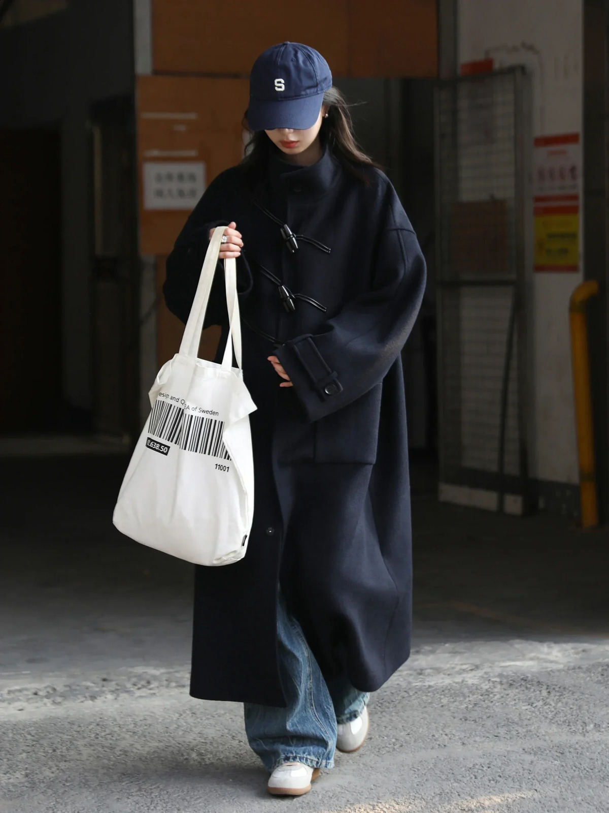 CHIC VEN Women Long Woolen Coats Single Breasted Loose Stand Collar Cow Horn Buttoned Office Ladies Overcoat Autumn Winter 251021