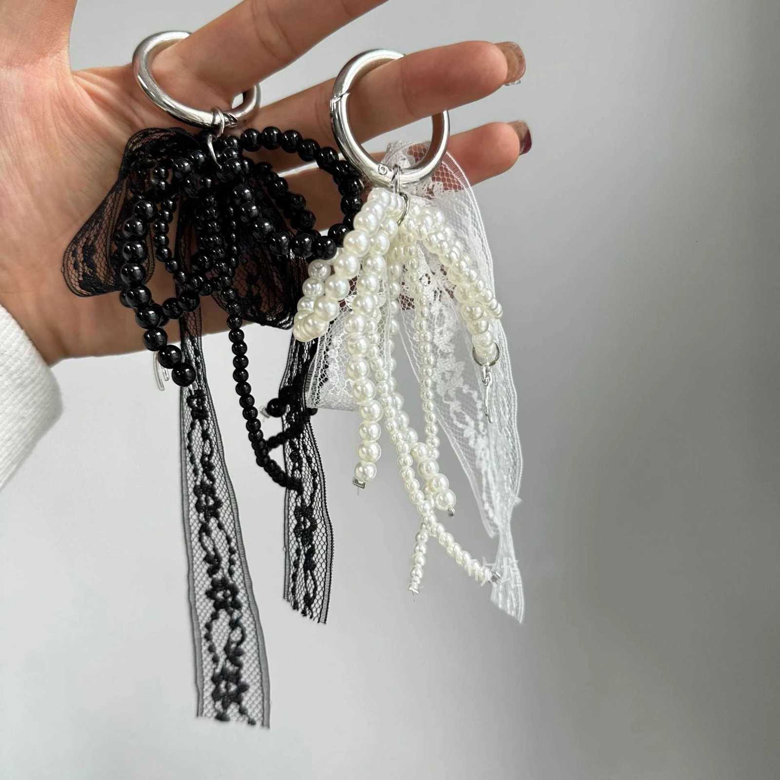 Sweet Handmade White Beaded Bowknot Lace Bag Charms Pendant Keychain Exquisite Backpack Keyring Decoration Fashion Accessories Z251023