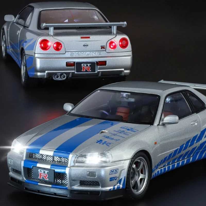 118 Skyline GTRR34 Alloy Model Car Diecast Metal Vehicle SoundLight Collectible Children Toy GiftsT251023