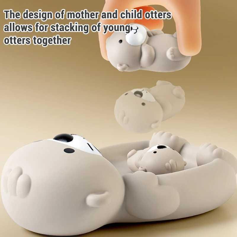 4PCS Children Otter Bath Toys Floating Boat Water Play Swimming Pool Interaction Toy Baby Floating Animal Otter Bath Toy Gifts J251023