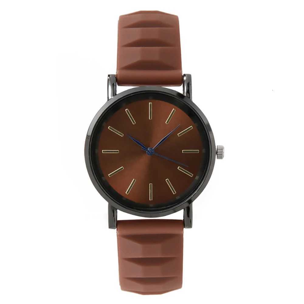 Simple Blue Studs Ladies Dress Quartz Watch Fashion 2025 New Silicone Stripes Women Brands Clocks WristwatchesL251023
