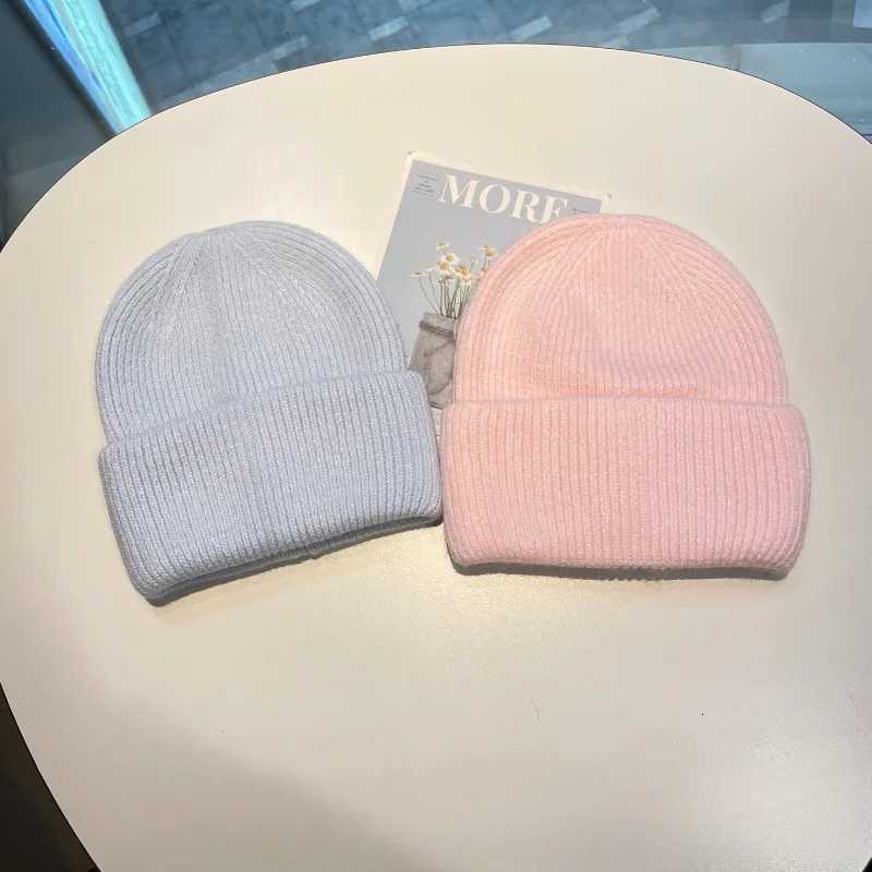 Real Rabbit Fur Diamonds Letter Beanies Hats For Women Winter Warm Knitted Hat Famous Brand Lady Casual Bonnet Skiing CapXJ251023