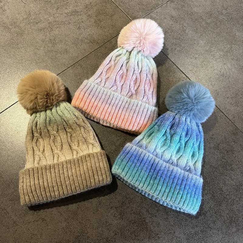Winter Warm DoubleLayer Knit Beanie Fashion Gradient Color Cable Pattern Pom Hat for UnisexXJ251023