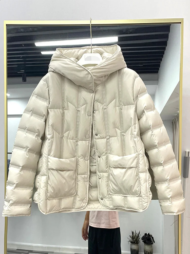Lagabogy Winter Women 90 White Duck Down Coat Female Stand Collar SingleBreasted Puffer Jacket Casual Loose Hooded Parkas 251022