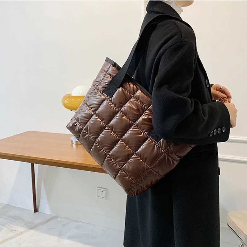 New Fashion Large Tote Padded Handbags Autumn Quilted Women Shoulder Bags Luxury PU Down Cotton Thread Crossbody Bag Winter BagL251023