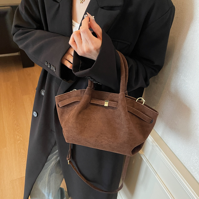 Luxury Brand Designer Bag Suede Handbag For Women 2025 New Trendy Niche Commuter Large Capacity Shoulder Crossbody Bag