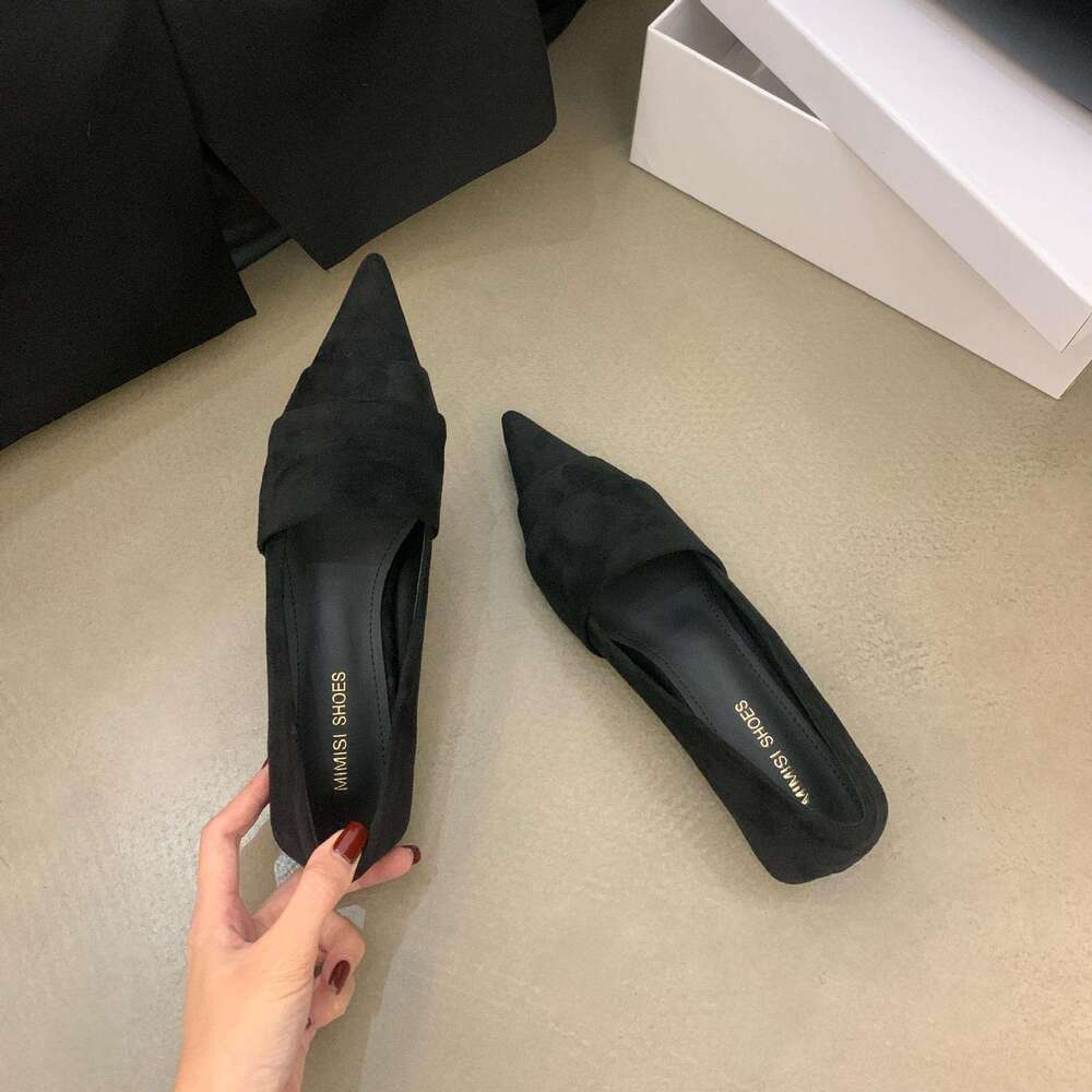 Yellow Suede Single Shoes 2025 New Spring Autumn Winter Women's French Style Elegant Socialite Pointed Toe Stiletto Low Heel Classic Fitted Luxur