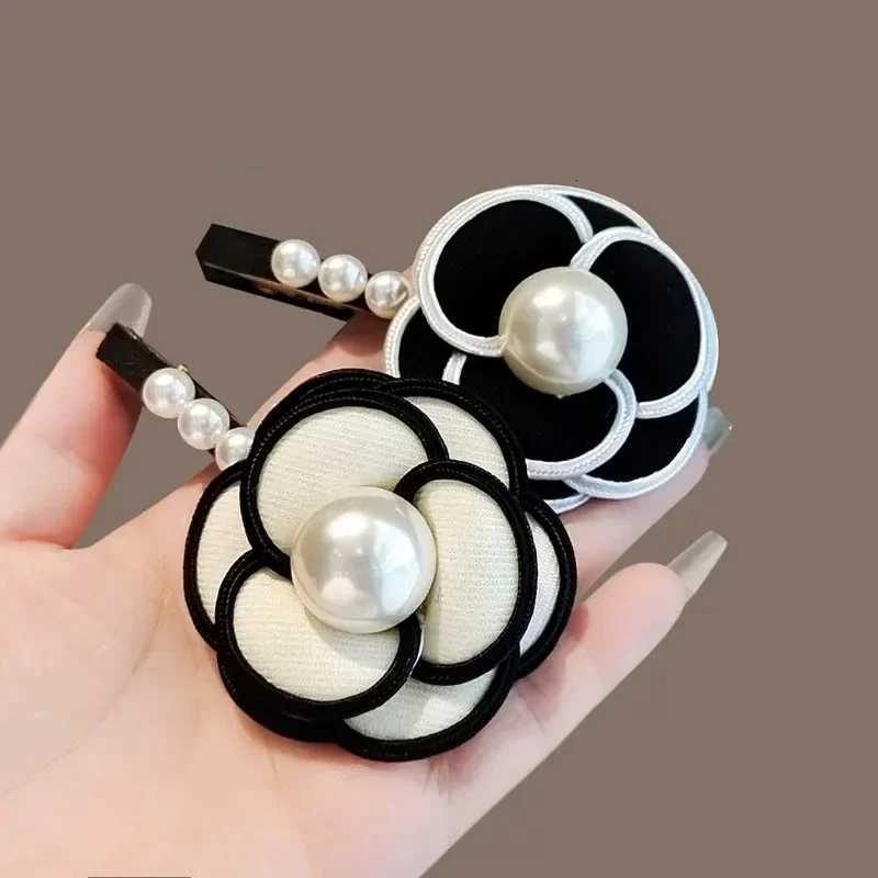 Korean Style Wen Girls Fashon Elegant Pearl lia Brooches Pins Exquisite Design La Classic Wedding Party Corsage Badg Y251023