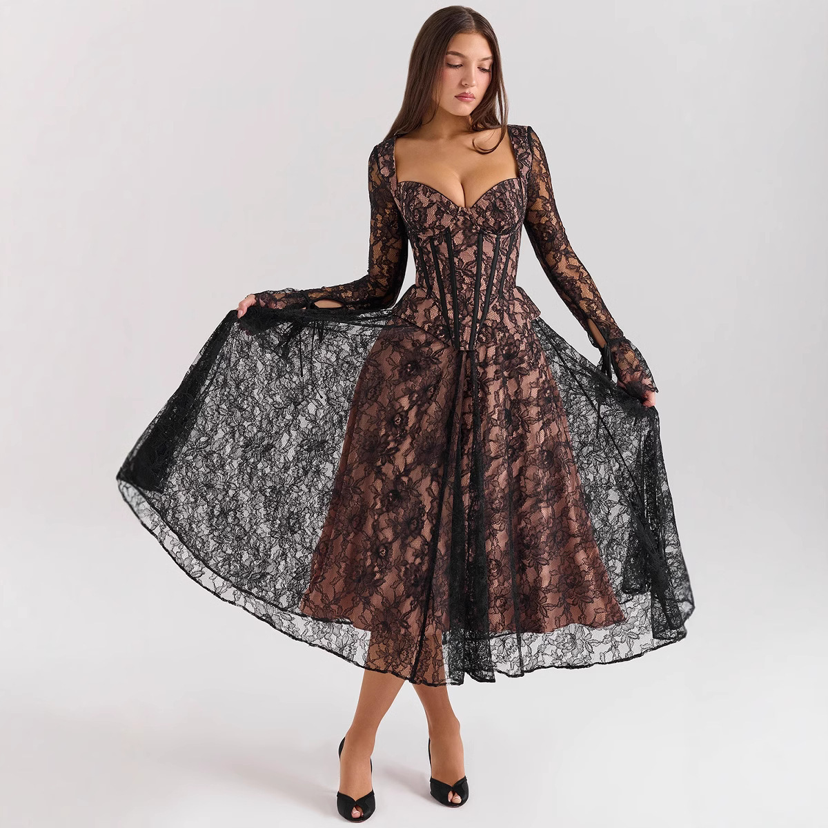 High end Spring and Autumn women's fashion designer with social style, sexy transparent lace fishbone patch long sleeved dress