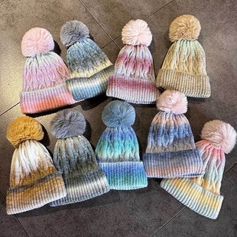 Winter Warm DoubleLayer Knit Beanie Fashion Gradient Color Cable Pattern Pom Hat for UnisexXJ251023