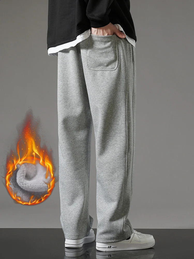 Winter Mens Sweatpants Fleece Liner Sportswear Thick Warm Straight Casual Track Pants Male Thermal Velvet Trousers 251023