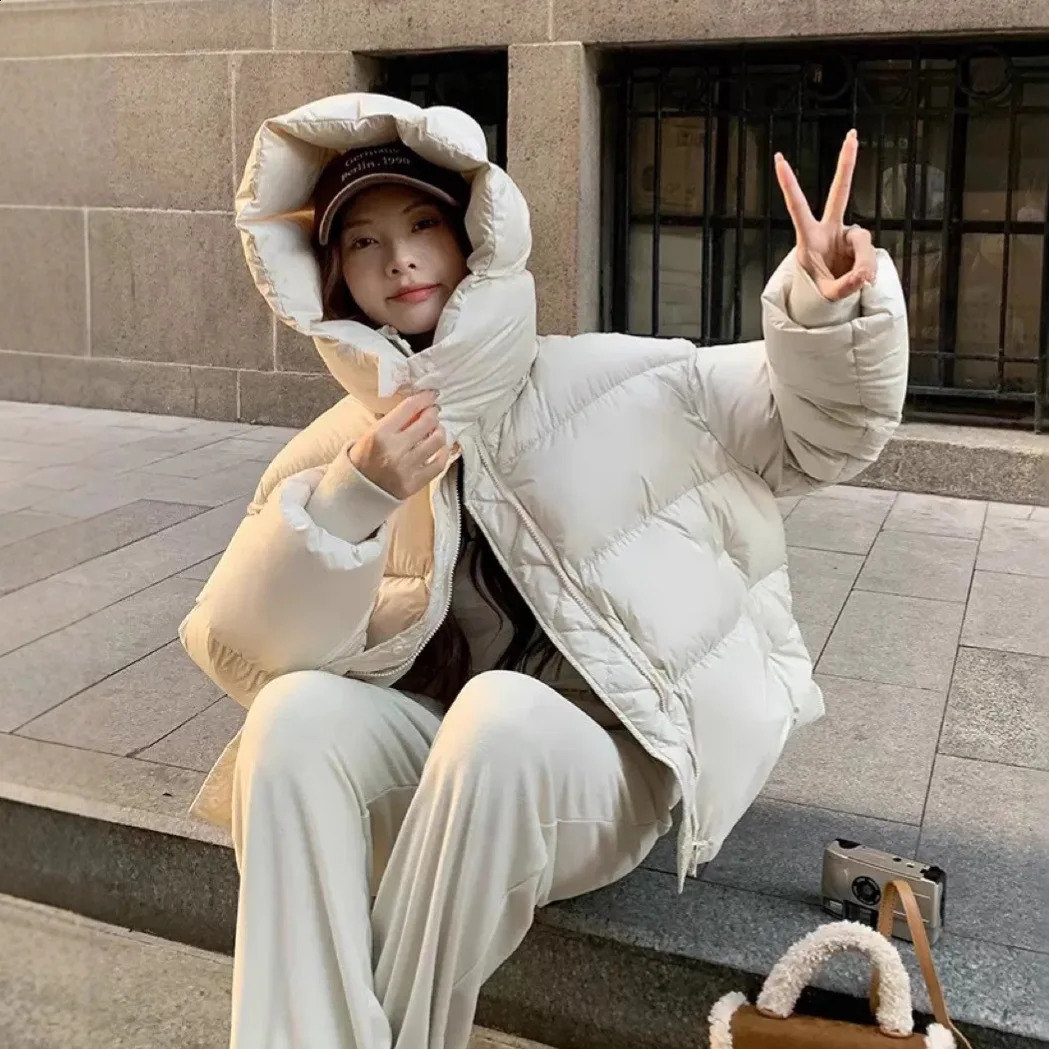 Autumn Winter Jacket Women Fashion Lightweight Hooded Down Cotton Overcoat Female Loose Casual Warm Parkas Outerwear 251022