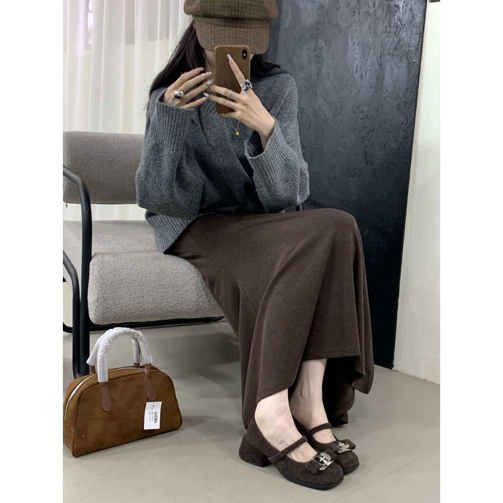 2025 New Ballet Style Metal Buckle One-Strap Round-Toe Granny Shallow Mouth Designer Shoe Mary Jane Shoes for Women