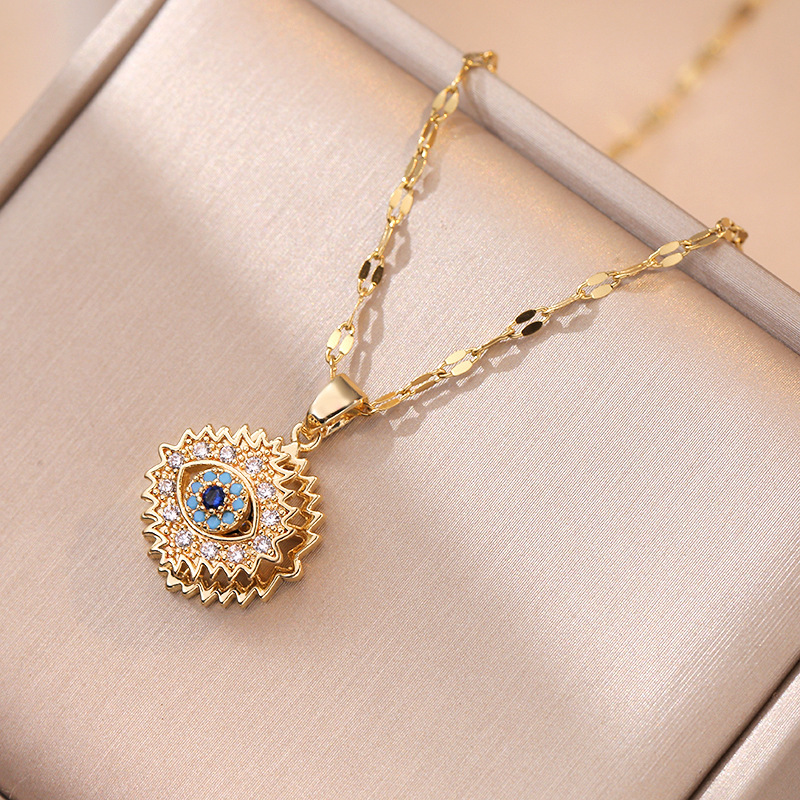 Designer necklace for woman Alloy studded diamond zircon devil's eye pendant necklace, fashionable and exquisite sweater chain Halloween gift