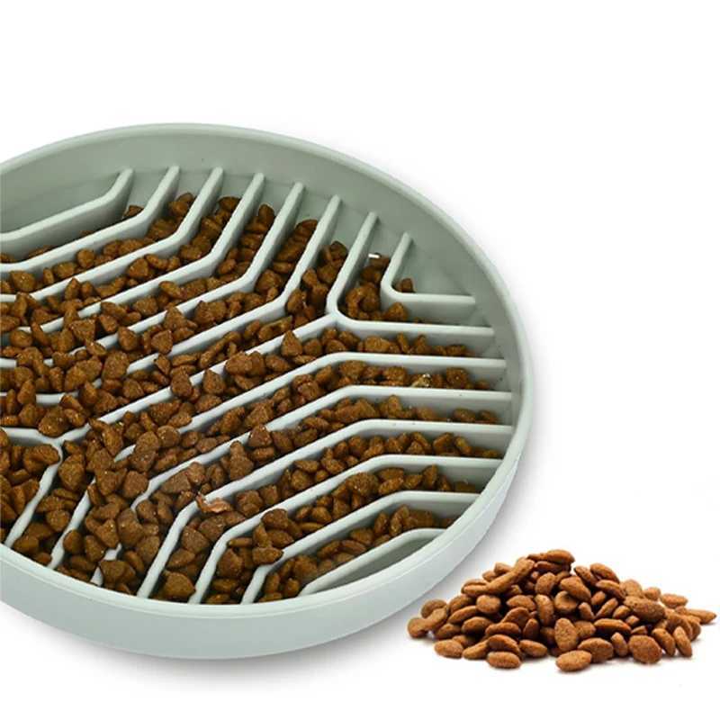 Pet Placemat Cat Slow Feeding Mat Dog Lick Mats Silicone Pet Eating Slowly Food Bowl Puppy Bath Distracted Licking Plate Cutlery Y251023