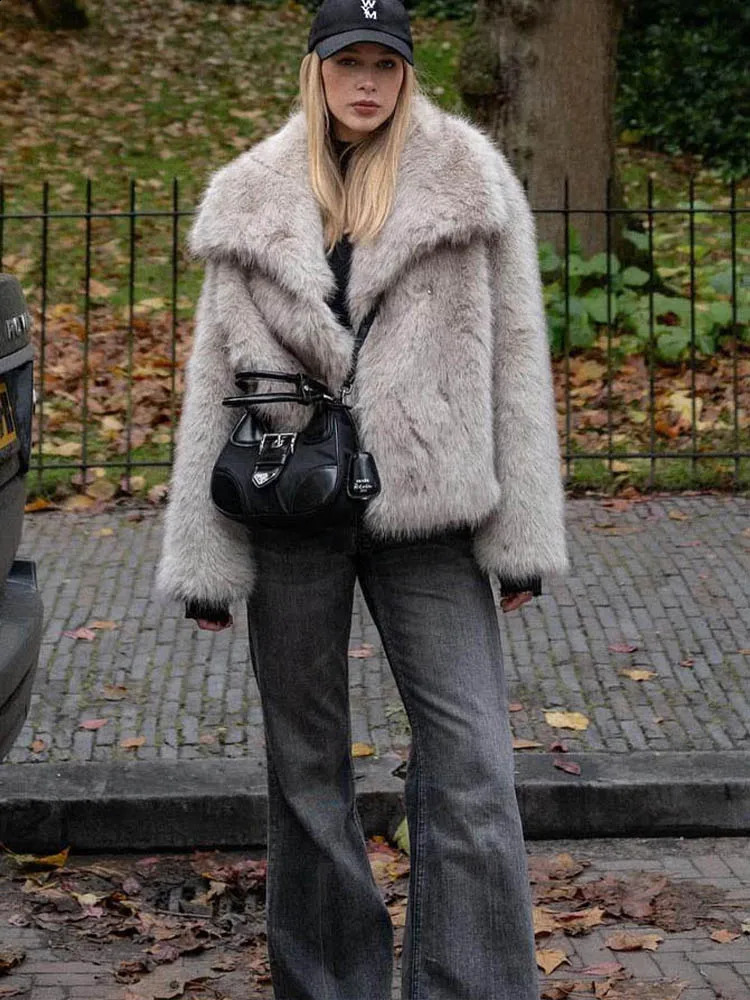 HH Women Fashion Cropped Faux Fur Jacket Coat Long Sleeve Front Snapbutton Female Outerwear Chic Lapel Collar Thick 251022