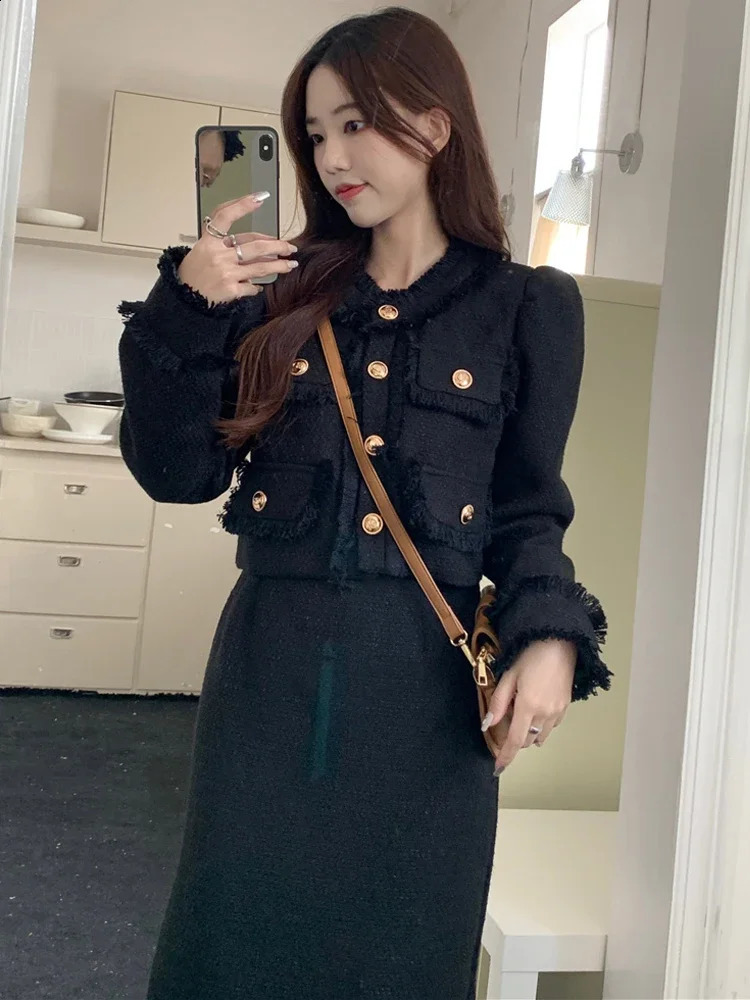 Spring Casual Tow Piece Sets Women White Short Tweed Jacket Fashion Korean Long Skirt Female Elegant Chic Slim Sweet Suit 251022