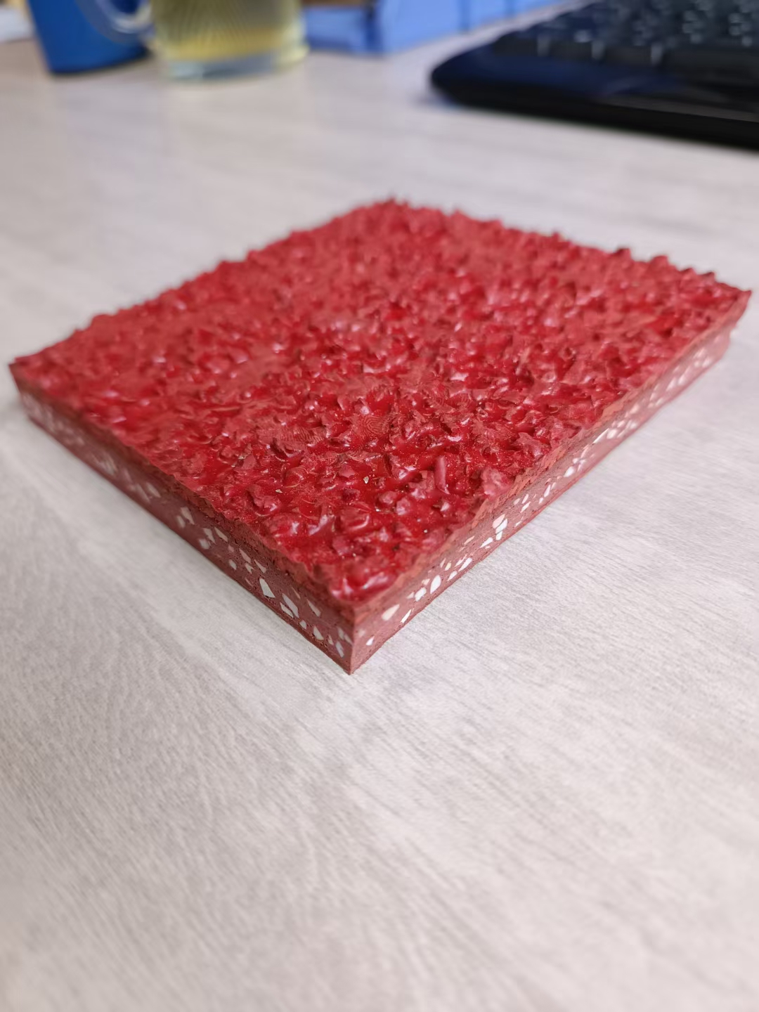 Wholesale Customizable Mixed Type Plastic Running Track, Durable Eco-Friendly Material for Outdoor Running