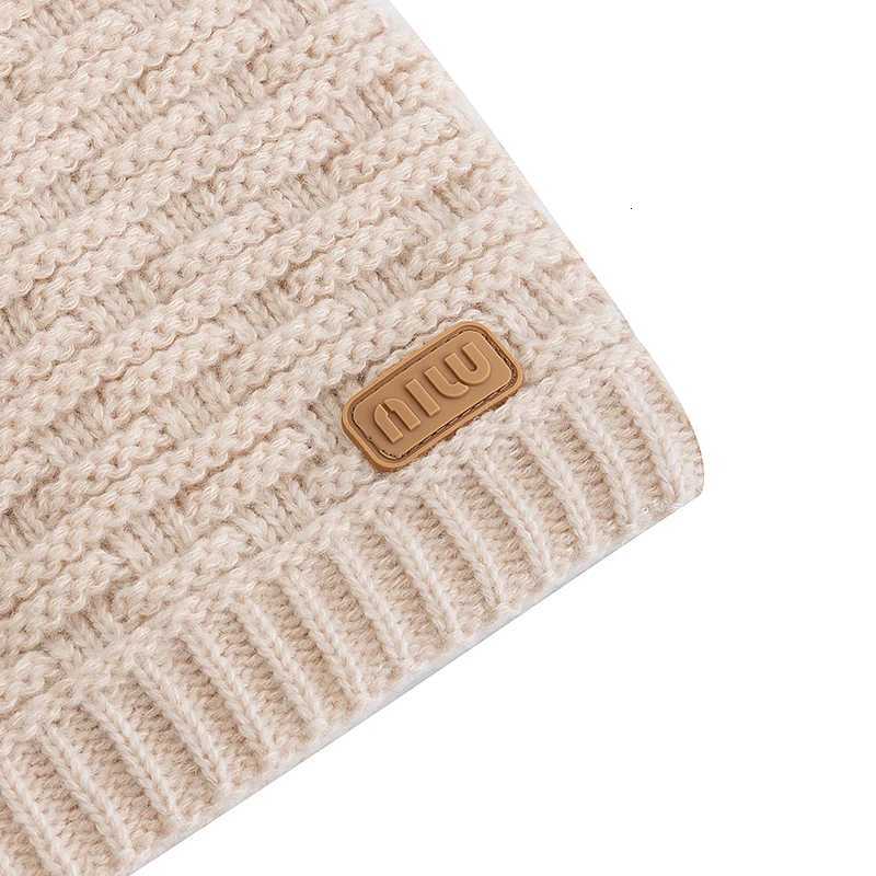 New Style Fashion Unisex NIU Letter Slouchy Winter Hats Fur Lined For Men Women Warm Beanie Cap Casual Decor Winter Knitted HatsXJ251023