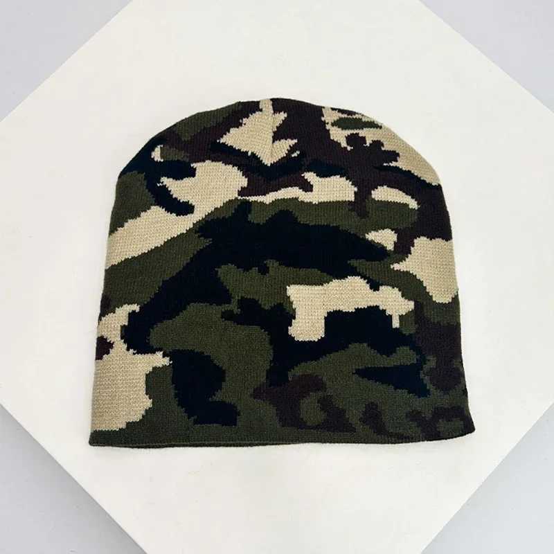 Autumn and Winter New European Style Camouflage Color Block Knitted Hats Warm Versatile Hip Hop Beanies Street Fashion OutdoorXJ251023