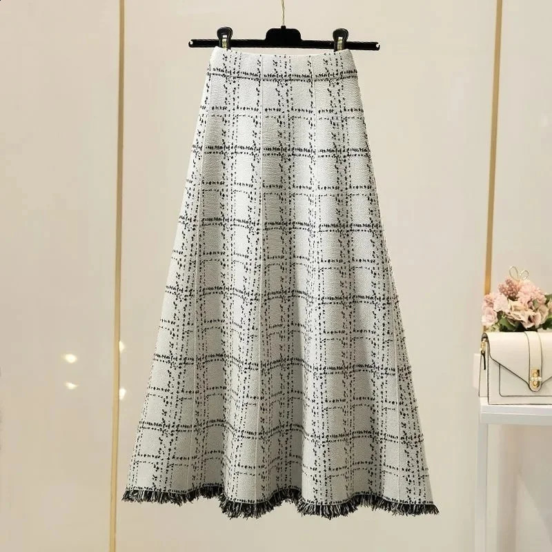 Autumn Winter Ladies Leisure Knitted Skirt Female Fashion Tassels Maxi Korean Women High Waist Lattice Long Skirts 251022