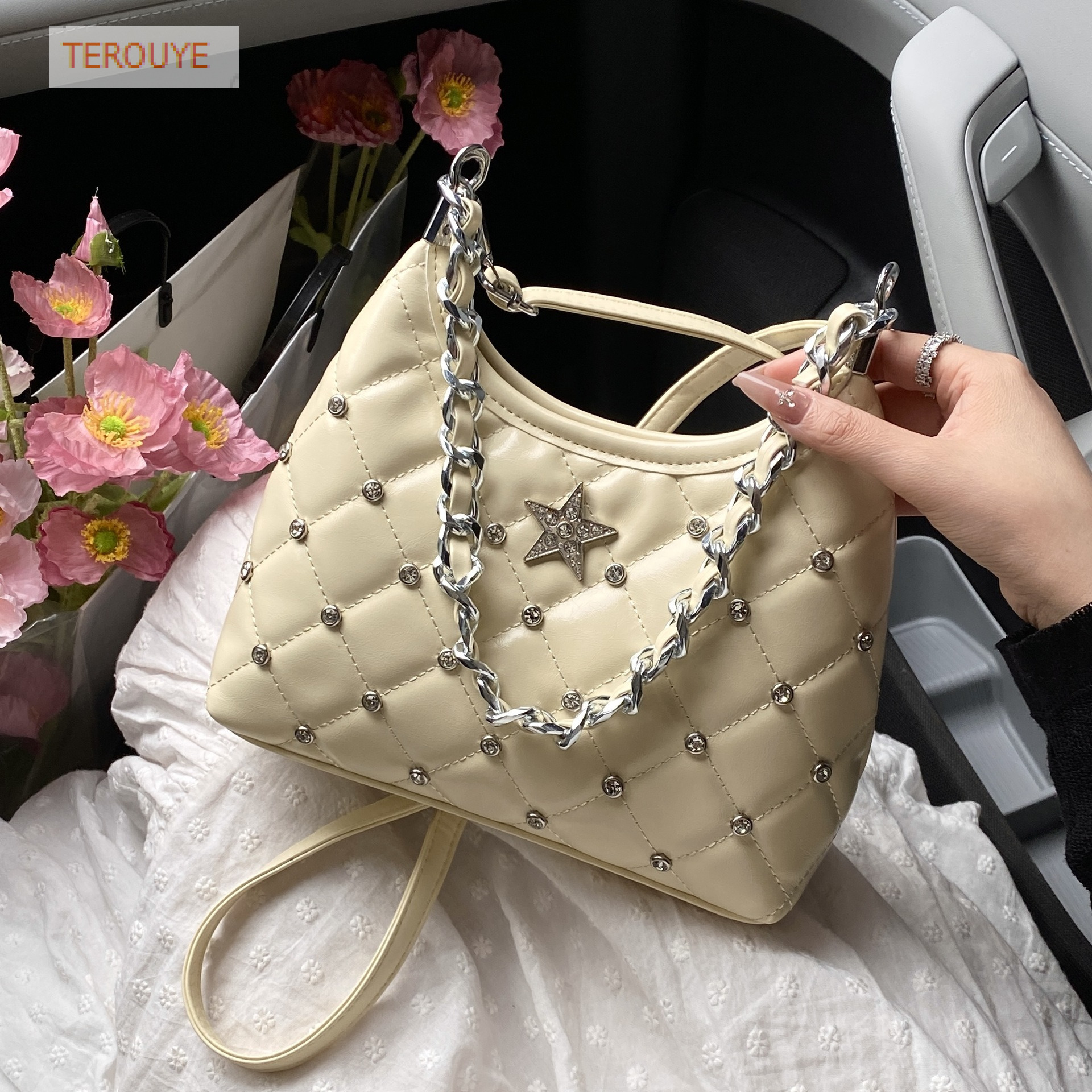 French niche style quilted chain diamond inlaid handbag autumn and winter new trend fashionable women's shoulder bag elegant luxury designer bag