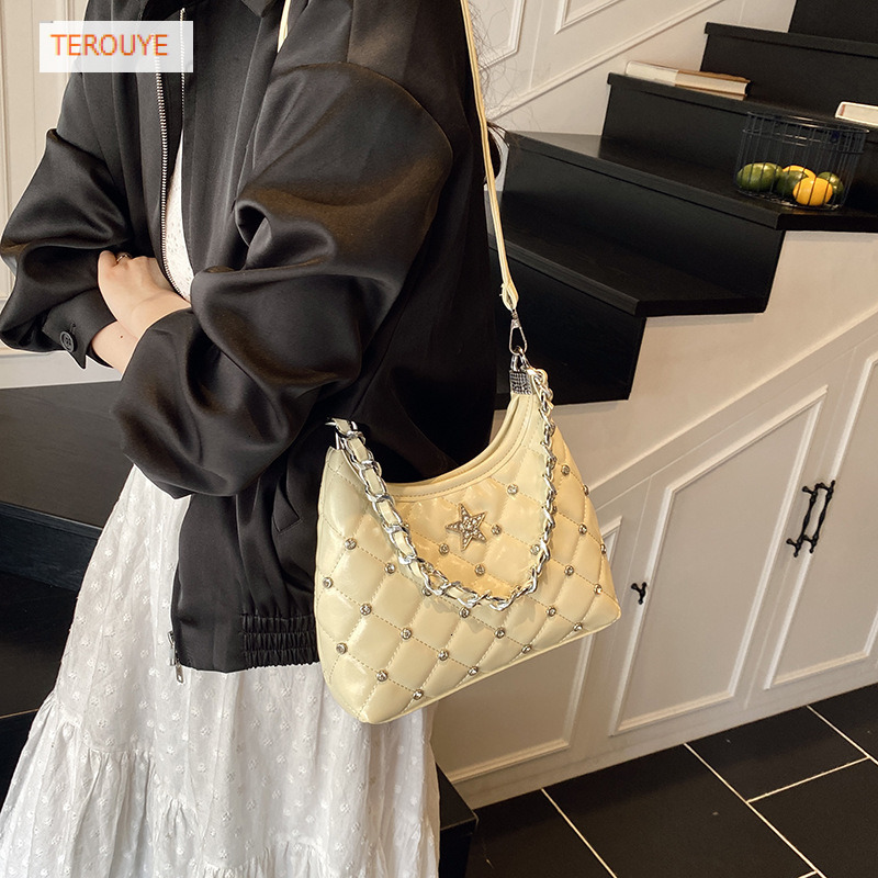 French niche style quilted chain diamond inlaid handbag autumn and winter new trend fashionable women's shoulder bag elegant luxury designer bag