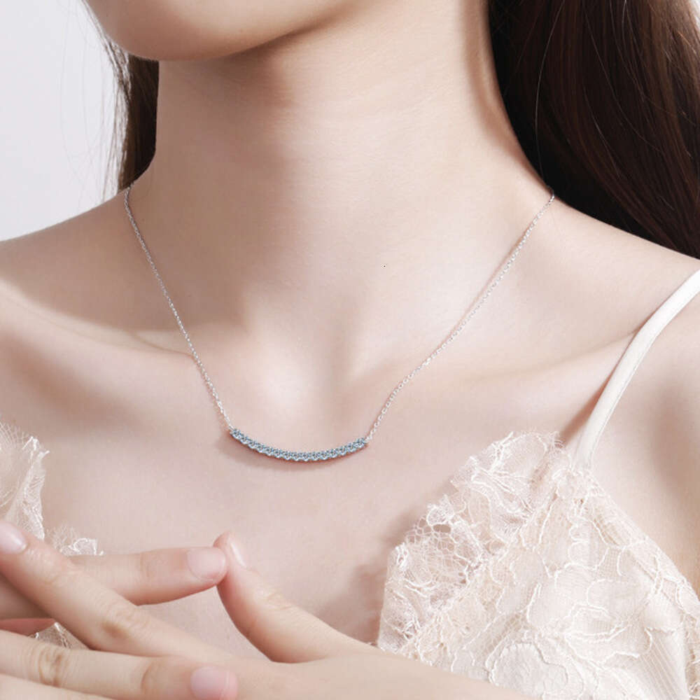 DHCollections-- S Pure Sier Necklace for Women 90% Moissanite Smiley Face Pendant Clavicle Chain