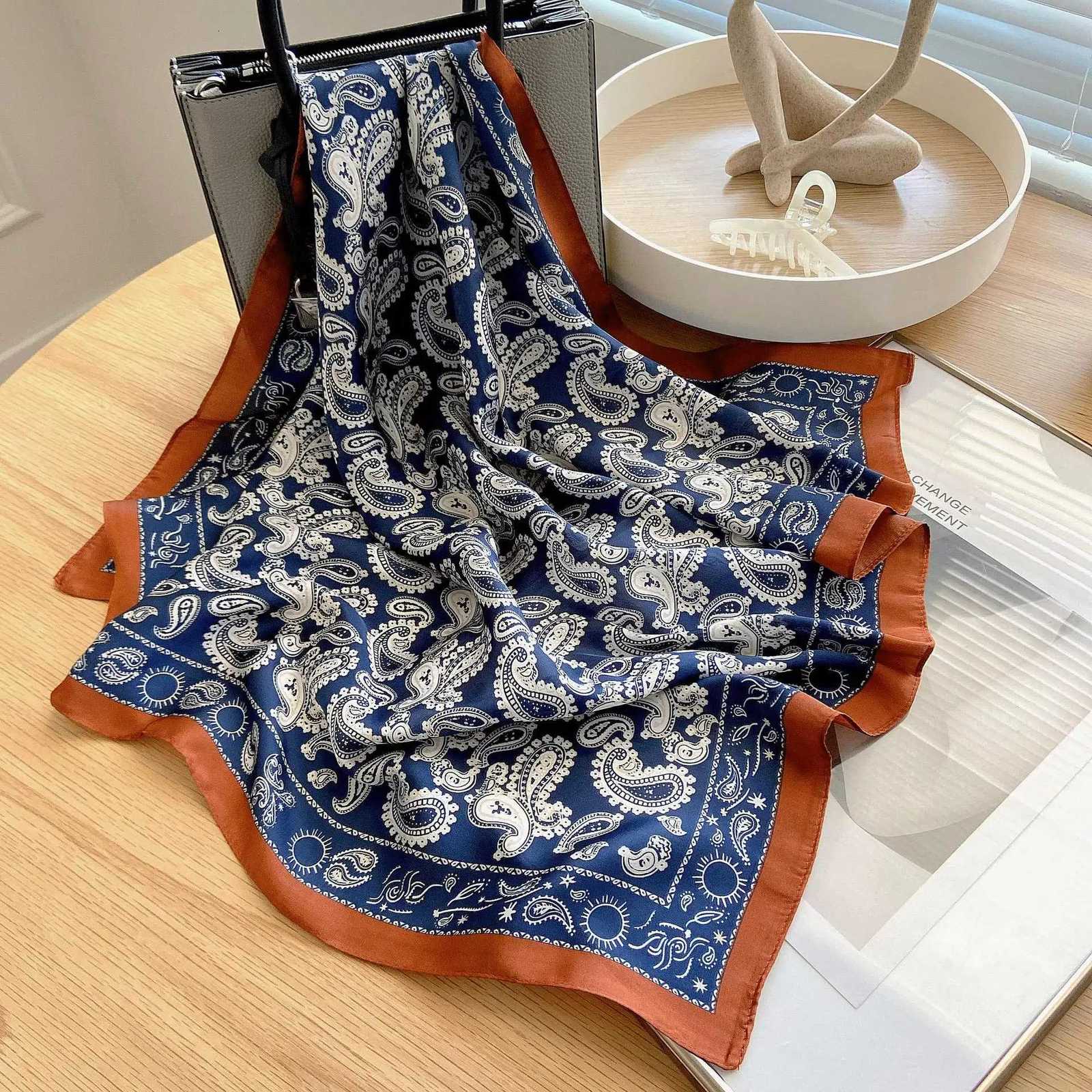 Luxury Design Paisley Print Small Square Scarf Simated Silk Thin Neck Scarf Mature Style Sunscreen scarf For Wen Y251024