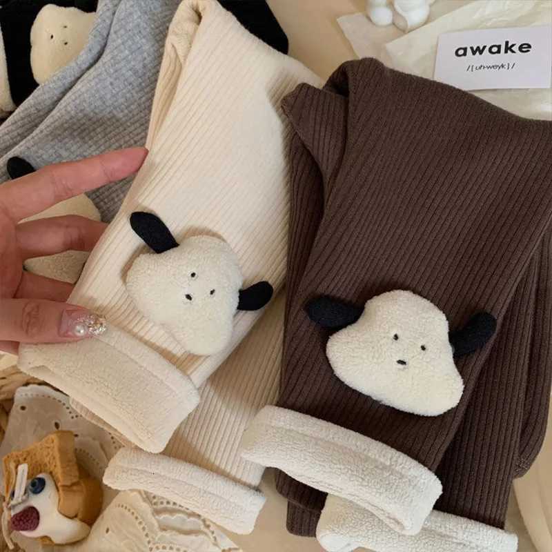 Thickened Fleece Bear Patterned Girls Base Layer Pants Winter Warm Trousers Outerwear for Babies Soft Cozy LeggingsT251024