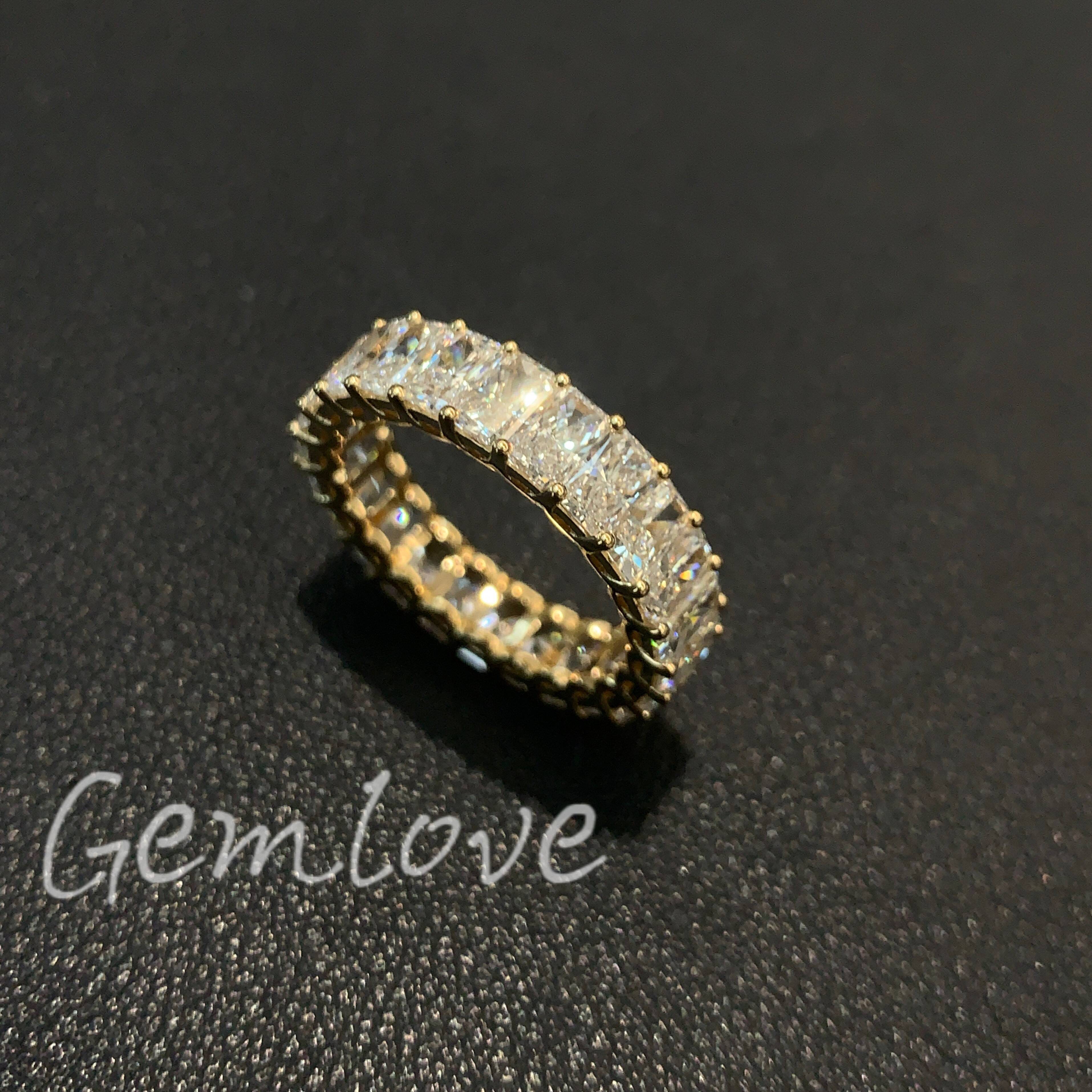 18K Gold Custom Ring Set with Radiant Cut LabGrown Diamonds Suitable for Men and Women Engagement Rings