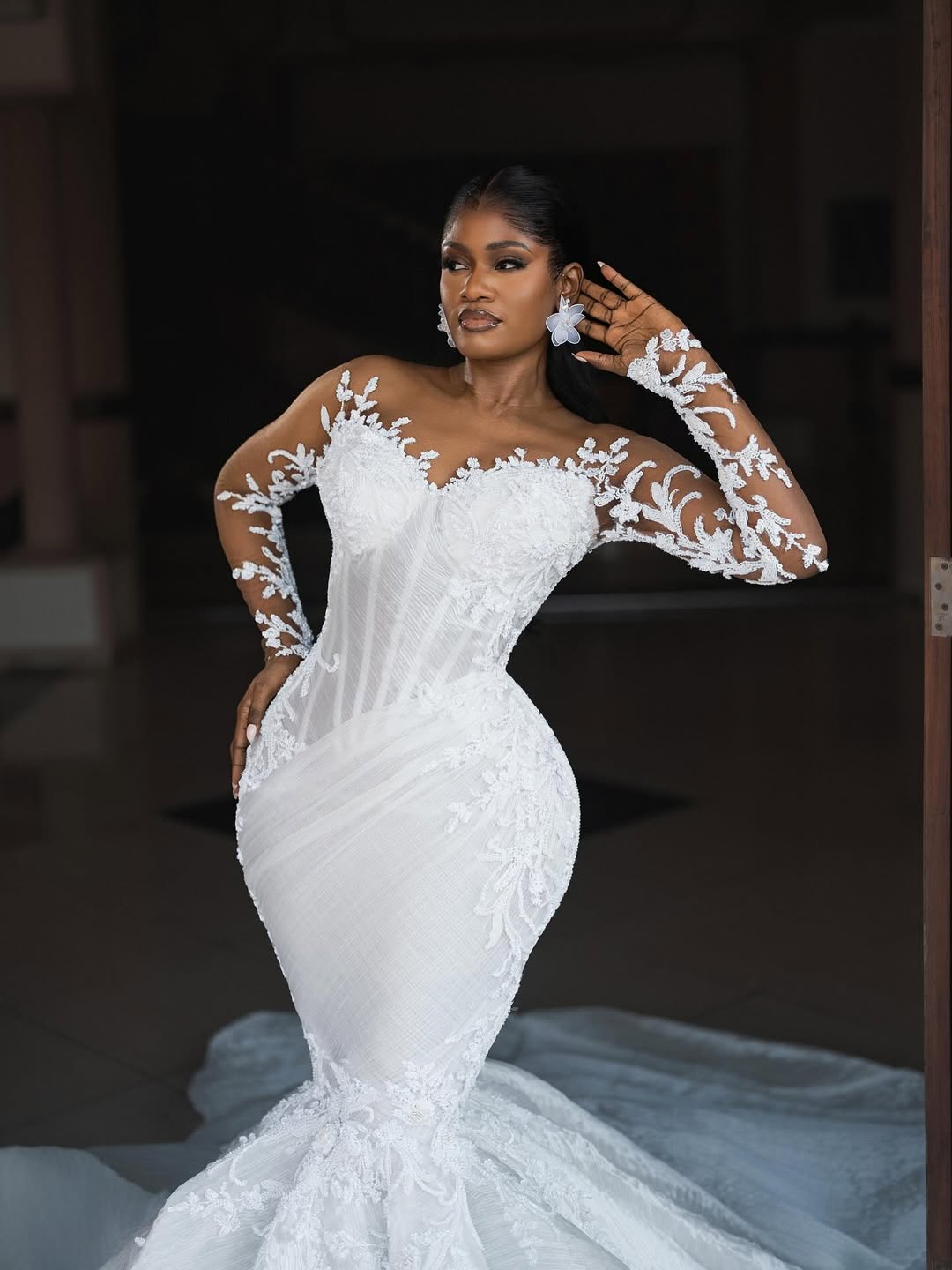 2025 Aso Ebi African Wedding Dress Bridal Gowns For Bride Mermaid Sheer Neck Illusion Appliqued Beaded Lace Wedding Gowns For Black Women D714