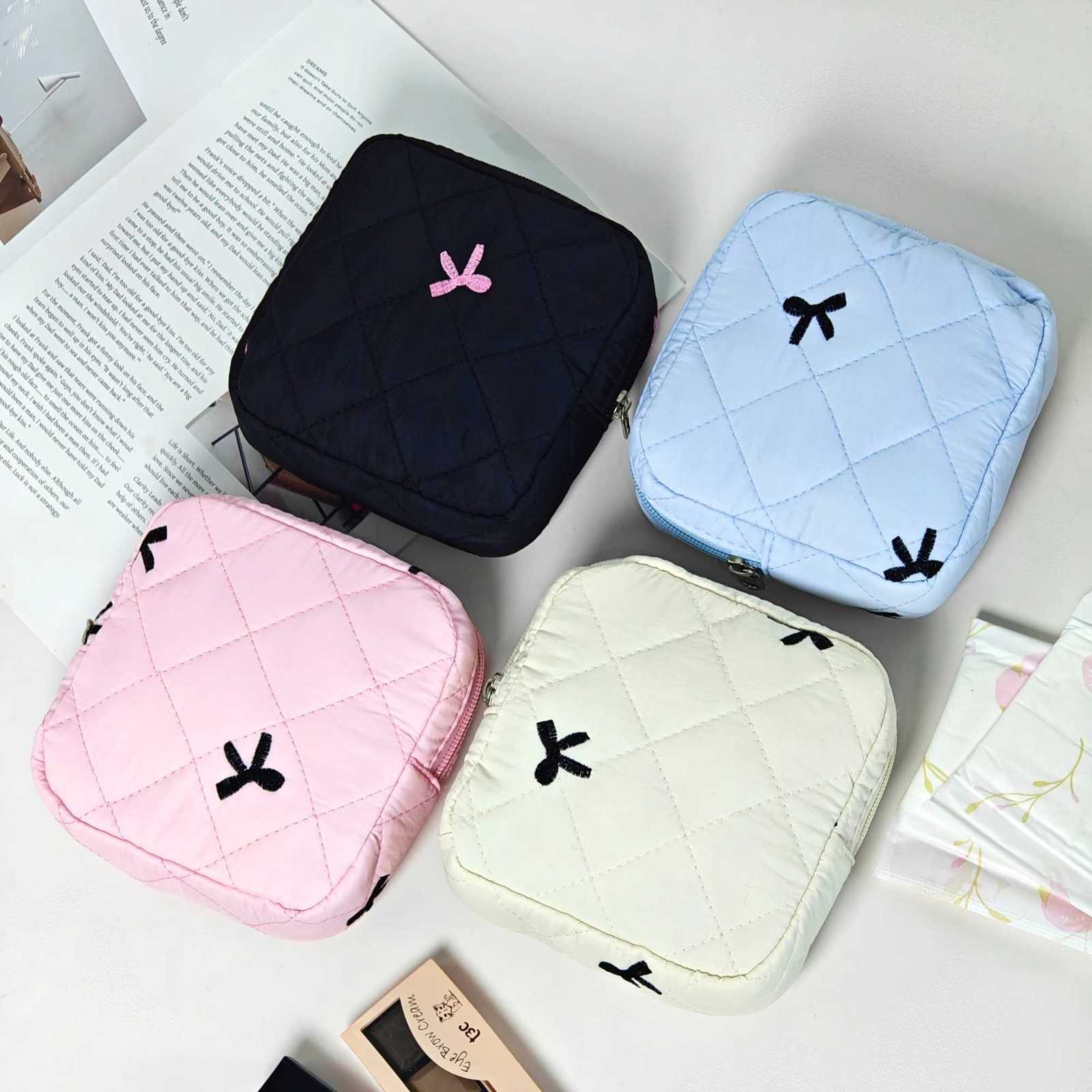 Bows Embroidery Craft Makeup Bag Cute Fashionable Simple and Versatile Suitable for Storing Small ItemsT251024