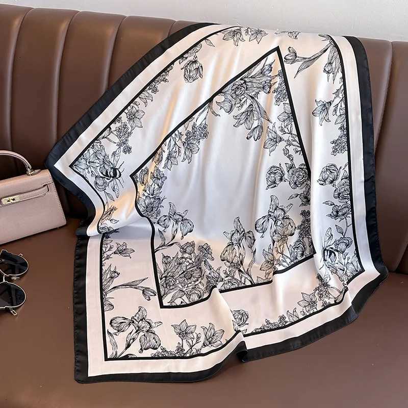 7070cm Luxury ral Print Silk Square Scarf Wen Foard Haiand Hands Bag Ribbon Hijab Neckerchief band Bandana Y251024