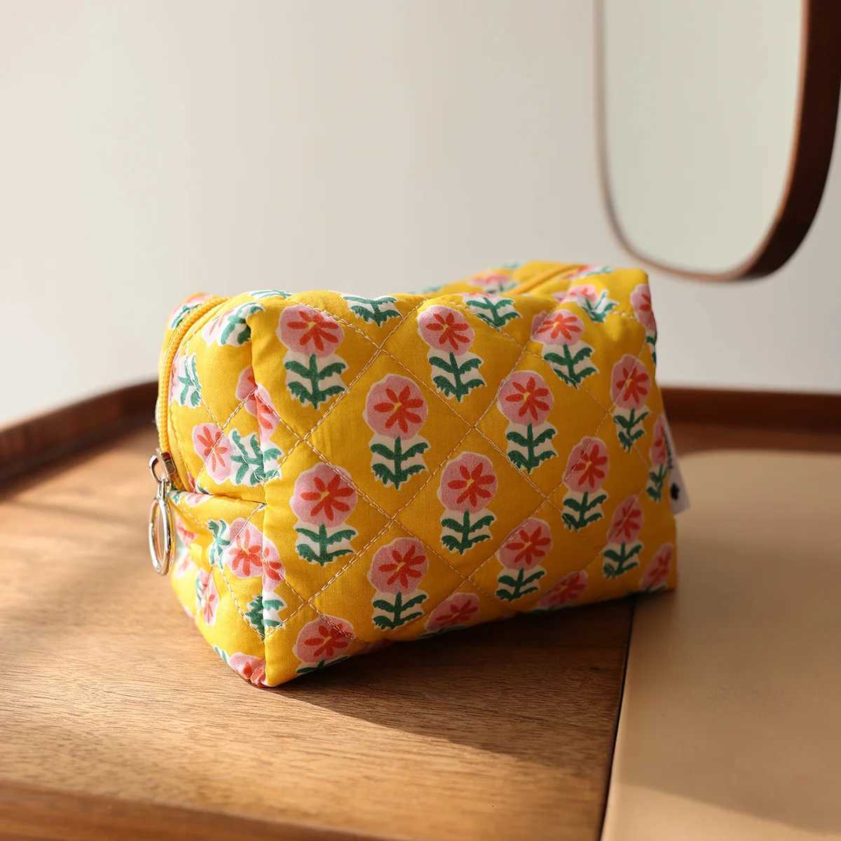 Cartoon pattern cosmetic bag Cute toastshaped fabric storage bag Floral pastoral style toiletry bagT251024