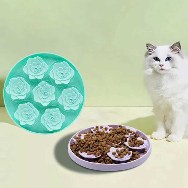 Pet supplies Dog Lick Mat with Suction Cups Slow Feeders Licking Pet Anxiety Pet Mat Rose Shape Slow Food Mat Y251023