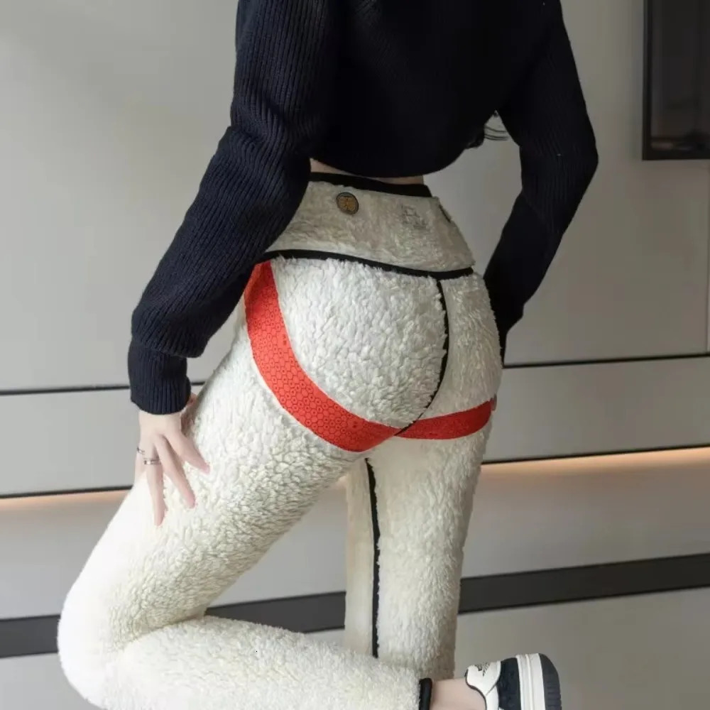 Extra Thick Shark Leggings Lamb Velvet High Waist Thermal Fleece Leggings Butt Lifter Long Johns Women 251018