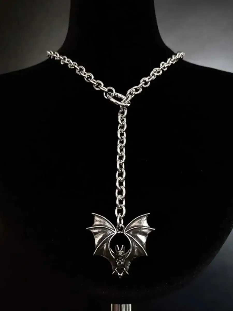 Punk stud necklace Gothic jewelry bat exaggeration hippie Y2k nightclub Oring sense TrendyChoker For Women Man 251023