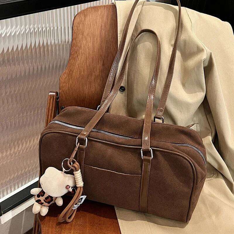 Casual Large Capaci Suede Women 2025 New Autumn Winter Retro Brown Commuter Shoulder Pillow Bag Purses And Handbags
