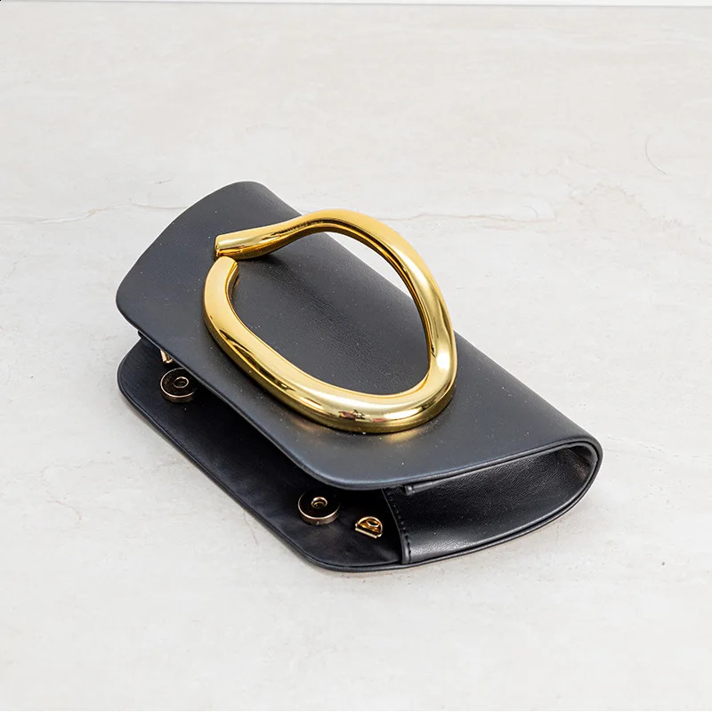 Women Vintage Shell Acrylic Evening Bag Stylish Bridal Dress Clutch Bag Wedding Dinner Party Festival Banquet Handbag with Chain 251023