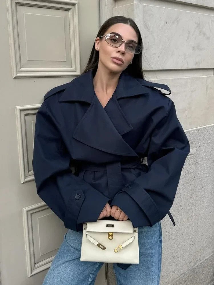 Fashion Lace Up Lapel Collar Windbreaker Women Shoulder Pat Long Sleeves Wide Coats Autumn Commute Daily Jacket 251021